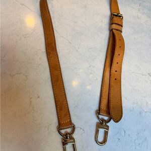 Louis Vuitton keep all shoulder Leather Adjustable Strap